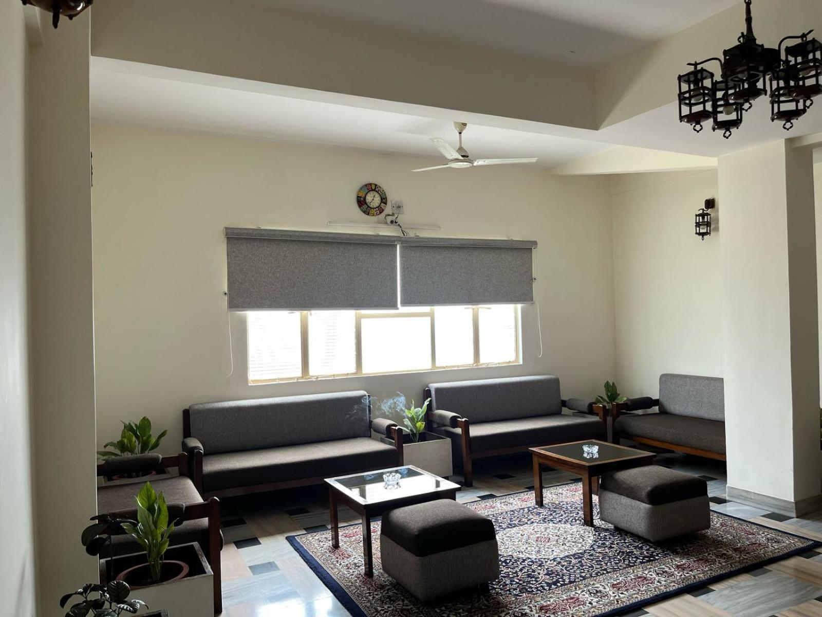 Gautam Hotel Varanasi Eksteriør billede