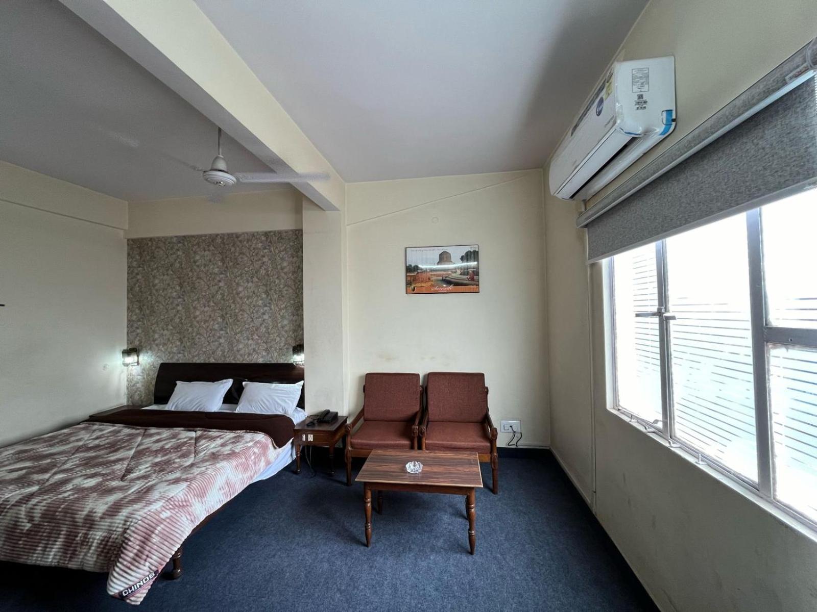 Gautam Hotel Varanasi Eksteriør billede