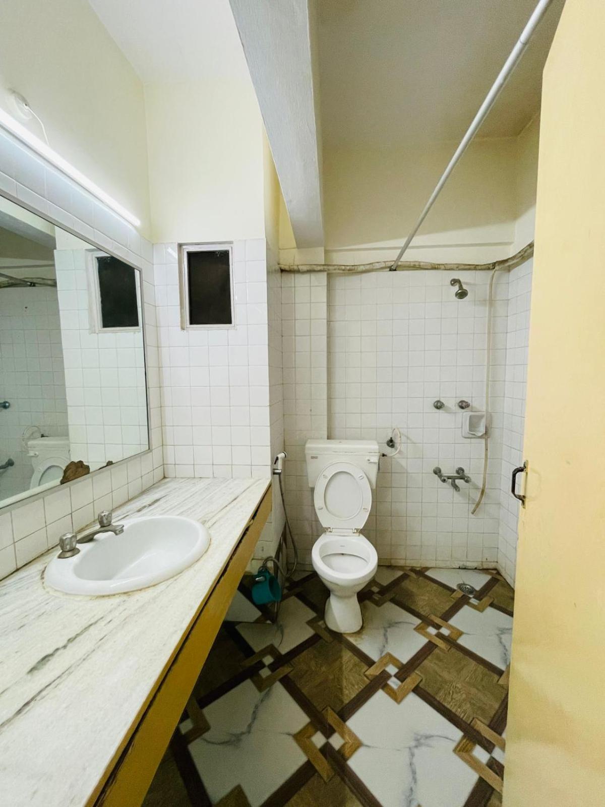 Gautam Hotel Varanasi Eksteriør billede