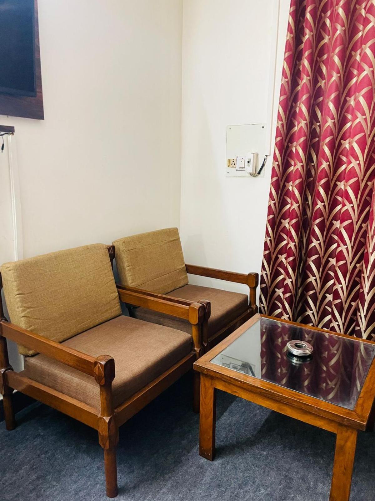 Gautam Hotel Varanasi Eksteriør billede